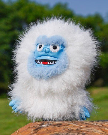 My Tag Yeti Plush Driver Cover